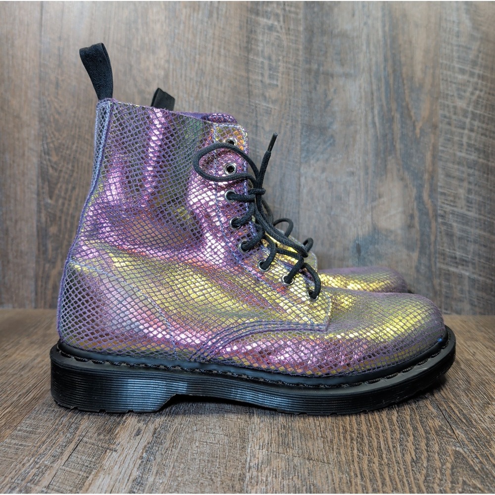 Dr. Martens Women's 1460 Pascal Iridescent Texture Snake Print Boots US 10 Pink - Picture 2 of 12